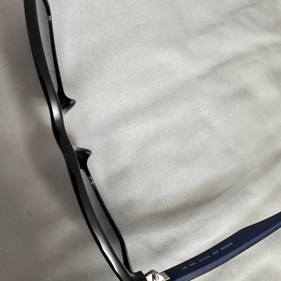 Salvatore Ferragamo Black Sunglasses with Case - Picture 4 of 6